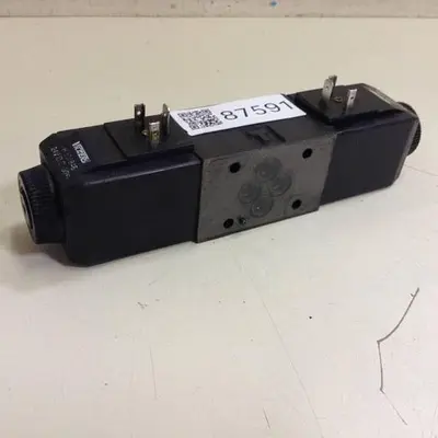 USED VICKERS DG4V-3S-33C-M-U-H5-60