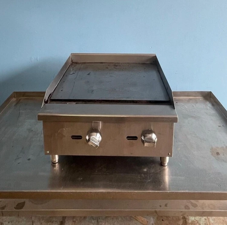 Used _UNKNOWN_ _UNKNOWN_ Commercial Flat Top Griddles Michigan US | Grocery Equipment Sales #1069841
