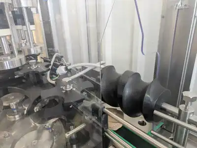 2018 Canelli Tech Three-Block Filler Liquid Gravity | Perry Equipment (8)