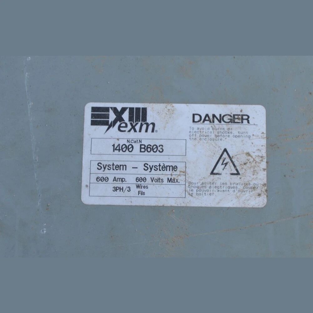 EXM 600 Amp Splitter Box