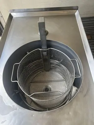 Used 2022 GILES GEF-720 Cookers / Coolers / Fryers Florida US | BAM Discount Restaurant Equipment #1452348