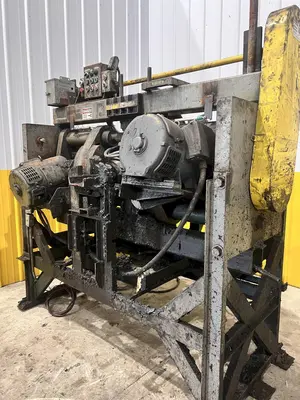 2" ROTARY 2-ROLL TUBE & BAR STRAIGHTENER: STOCK #22571