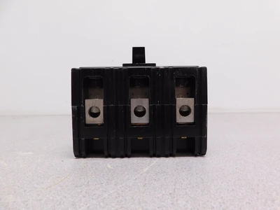 Used Square D FAL341001212 Circuit Breakers Ohio US | Equipment Recovery Corp. #1331037