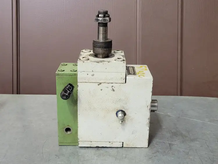Used LENMARK INDUSTRIES 1-005-06 0033 Valves/Fittings British Columbia CA | Lenmark #257720