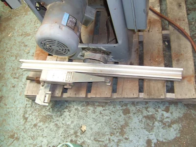 Delta Uni-Saw