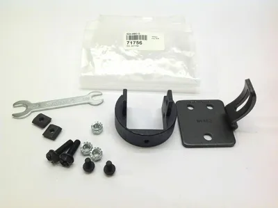 USED BANNER ENGINEERING SCREEN MOUNTING BRACKET KIT