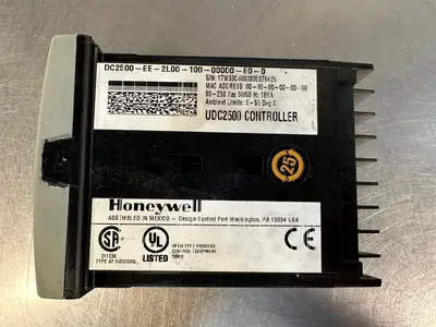 Honeywell DC2500-EE-2L00-100-00000-E0-0 90-250 Vac 50/60 Hz 18Va (5.4.3)