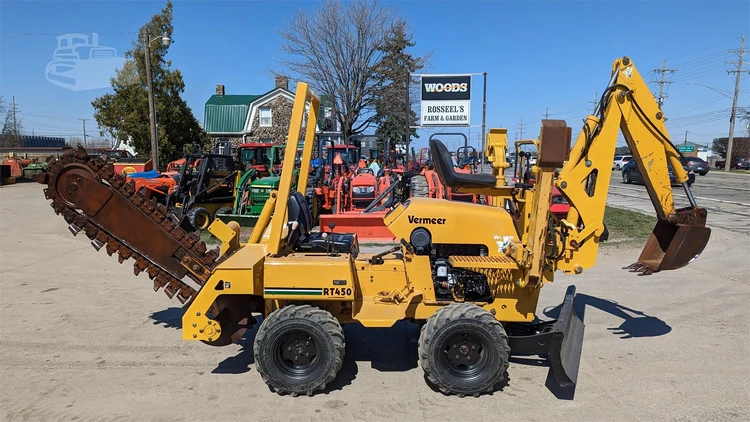 Used 2004 VERMEER RT450 Trenchers | Rosseel's Equipment Inc #720754
