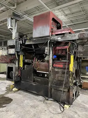 USED HUNTER 20 AUTOMATED MOLDING MACHINE