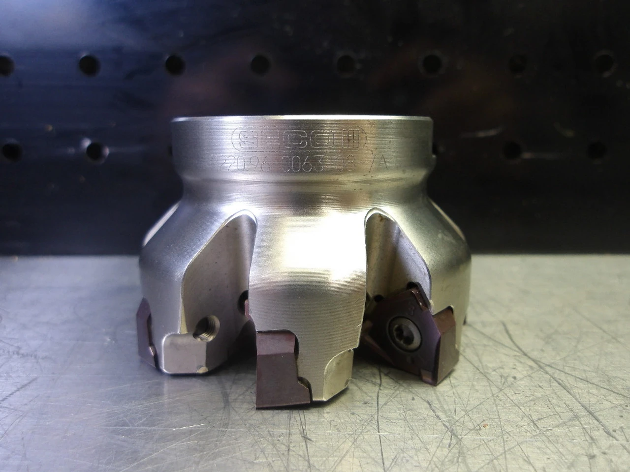 SECO 63mm Indexable Coolant Thru Facemill 22mm Arbor   R220.96-0063-08-7A (LOC2870B)