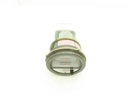 Dwyer A3002 Photohelic Pressure Switch/Gauge Range 0-20" w.c.