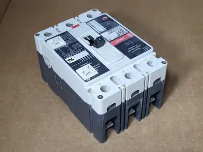 USED EATON HMCPS007C0C