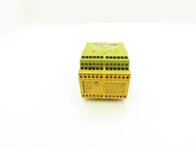 Pilz 774084 PNOZ 11 Safety Relay 115VAC 24VDC