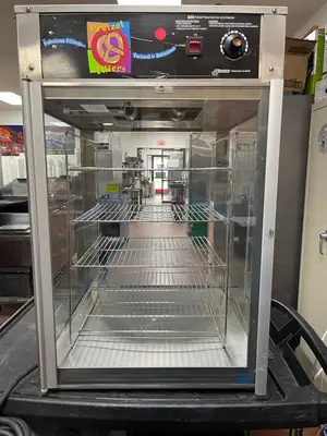 Used Wisco Used Wisco Heated Glass Display Case Lighted Warmer Merchandiser 120V 965 Watts Heated Cabinets & Displays Illinois US | Falcon Restaurant Supply #1375836