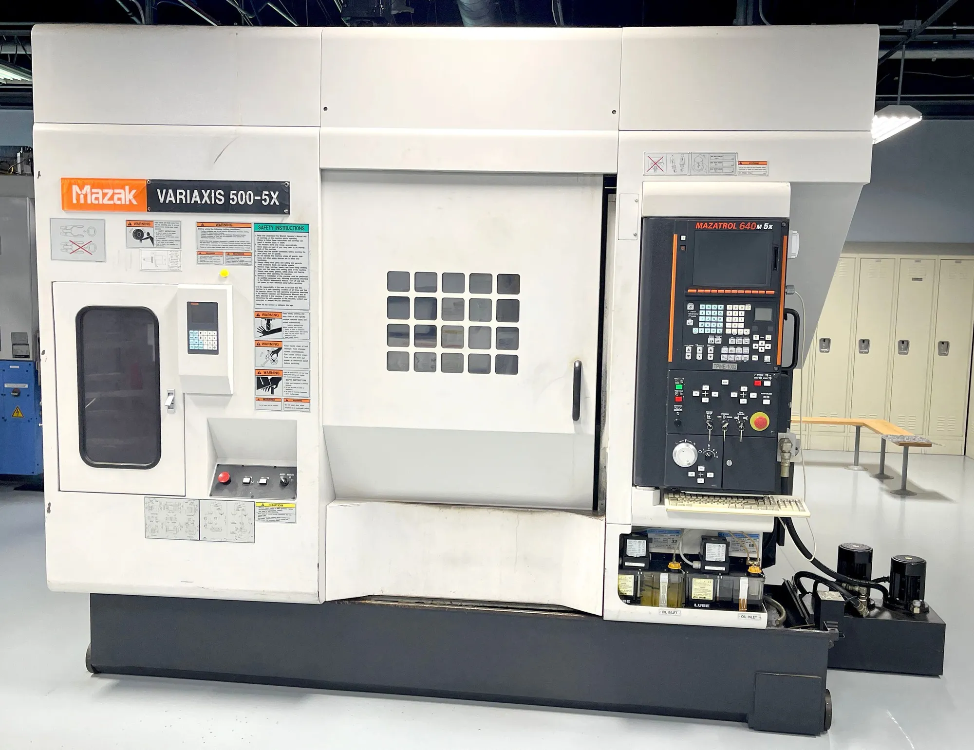 USED 2006 MAZAK VARIAXIS 500-5X 5-AXIS