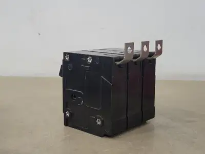 Used EATON BAB3020H Switchgears British Columbia CA | Lenmark #239185
