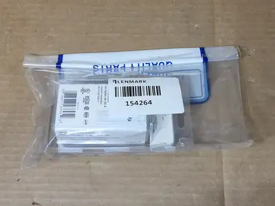 NEW LEVITON 2713