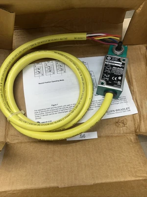 NEW Allen-Bradley 802M-NPY5