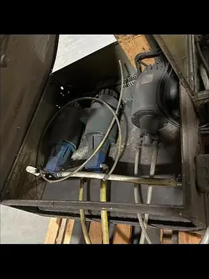 USED TINKER PUMPS WITH RESIN HEATER