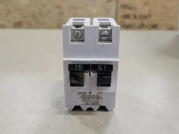 Used FEDERAL PIONEER NB215 Switchgears British Columbia CA | Lenmark #242371