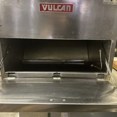 174-0065 Vulcan VCD5-1 Commercial Countertop Food Warmer