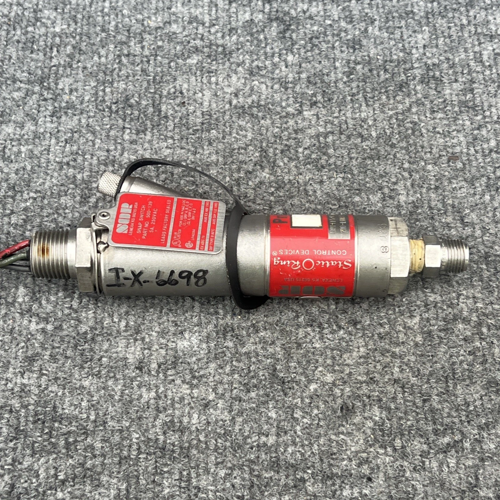 Used SOR Inc 9AH-EF5-A4-C1A Pressure Switches California US | Davliegogo LLC #1707008