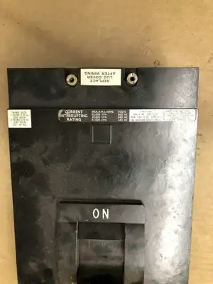 Square D 400A 3 Pole Molded Case Circuit Breaker 600VAC 250VDC