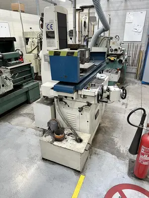 Used 2001 KENT KGS- 250 AHD Reciprocating Surface Grinders CZ | Amaron s.r.o. #1056626