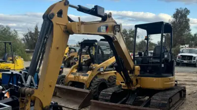 USED 2014 Caterpillar 305E CR