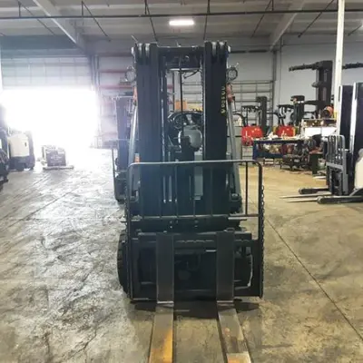 USED 2017 TOYOTA 7FBCU35