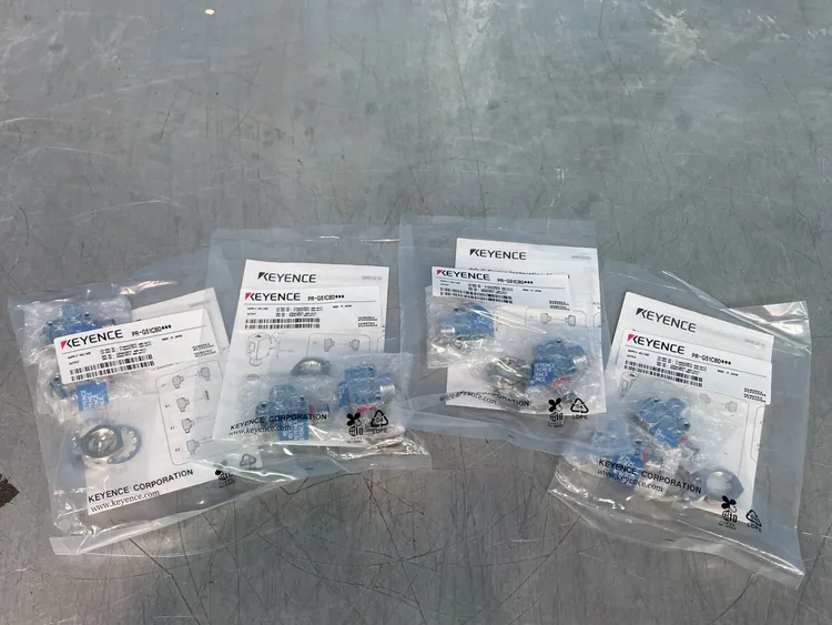 New | in-Stock KEYENCE PRG51CBD Photoelectric Sensors Ohio US | HGR 24 #1125754