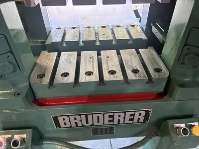 USED 1985 BRUDERER BSTA 30II