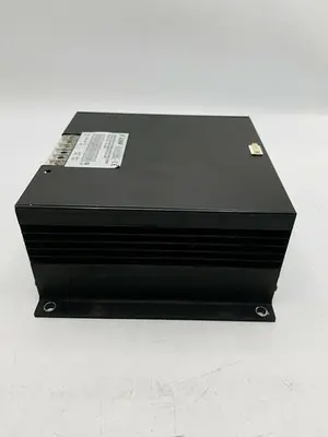 ALIMENTATORE STABILIZZATO SWITCHING USCITA GALVANICAMENTE ISOLATA