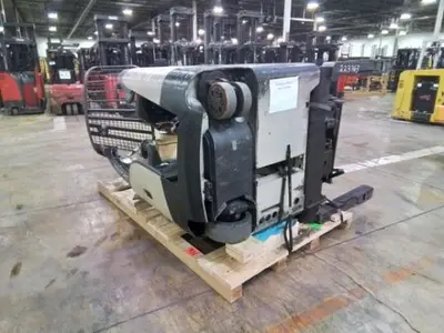 USED 2020 CROWN RMD6095S-32