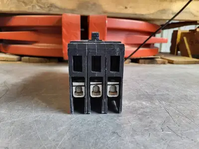New | in-Stock SIEMENS CED63A100 Switchgears British Columbia CA | Lenmark #241883