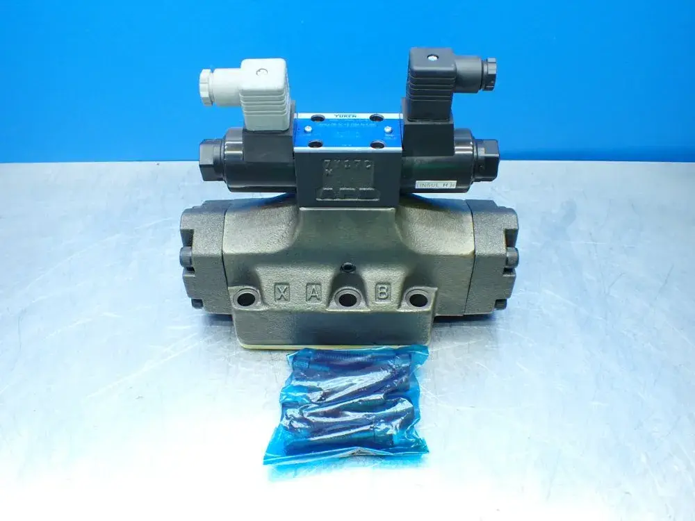 NEW YUKEN DSHG063C12D24N5390