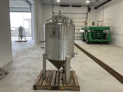 Used PSYCHO BREW JACKETED CONICAL FERMENTER/UNITANK 10BBL Brewing Equipment Michigan US | Miedema Asset Management Group #1580081