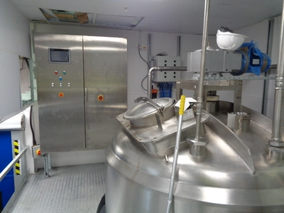 5,000L Liquid / Powder Mixer Plant with HMI Process control.