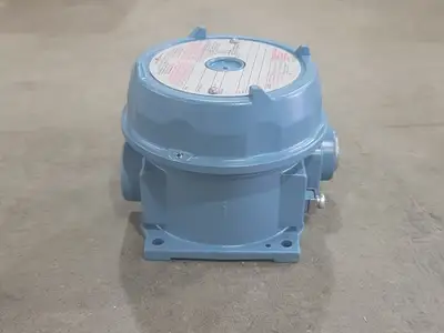 USED UNITED ELECTRIC J120-190