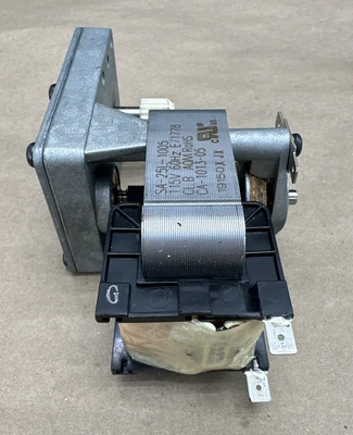 NEW Wilbur Curtis CA-1013-05