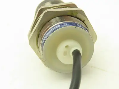 Telemecanique XS630B2PAL01M12 Inductive Proximity Switch 30mm Barrel 12-24VDC