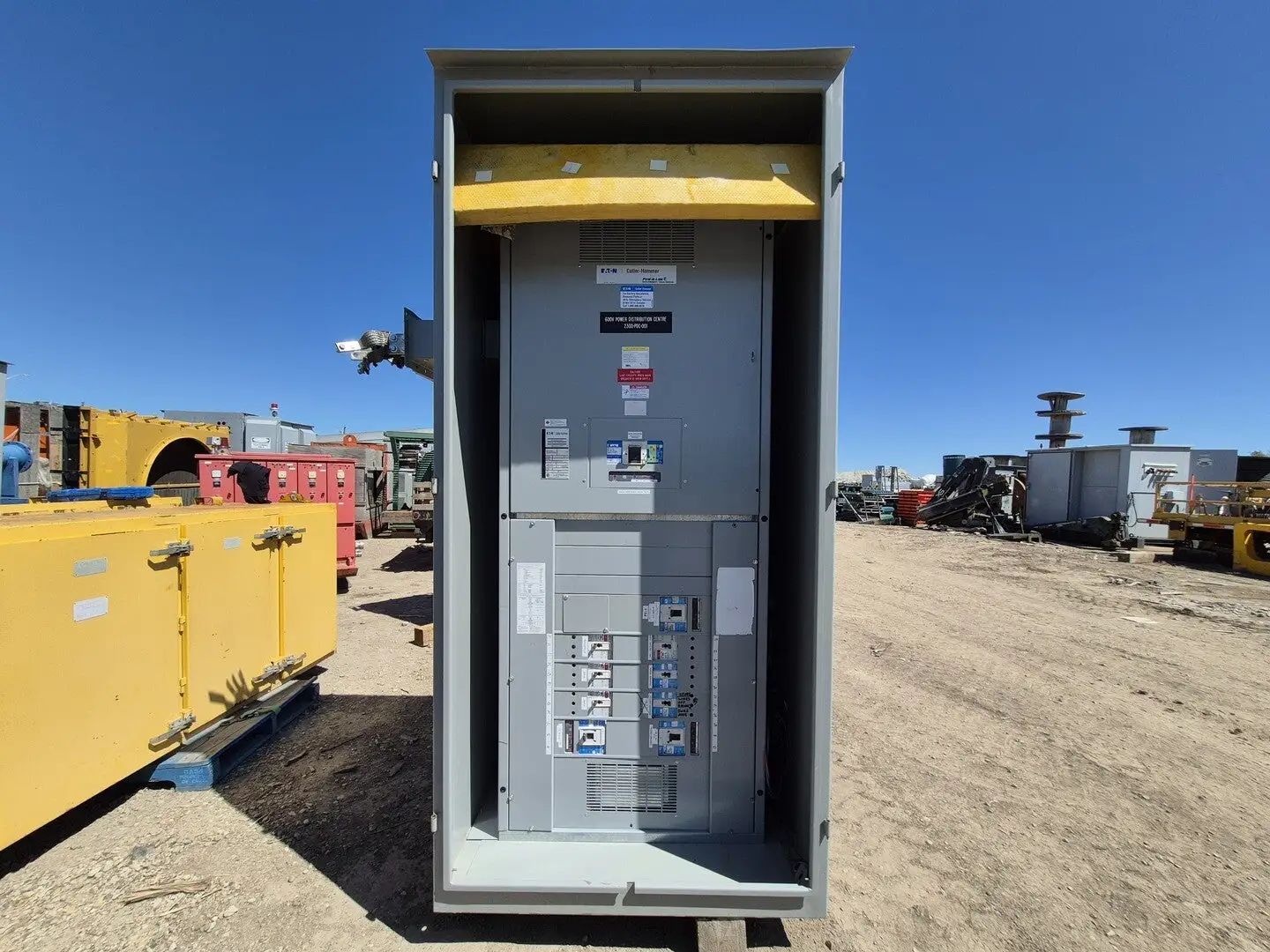 Power Distribution Center (PDC) - 600 Amp Main Breaker