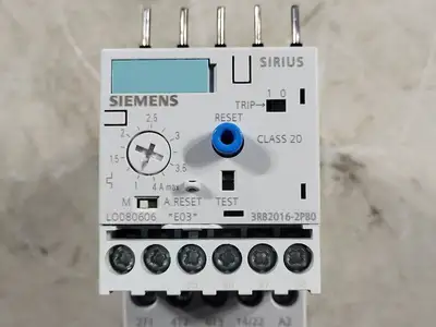 NEW SIEMENS 3RB2016-2PB0