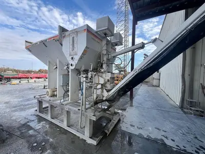 Used 2004 CEMENTECH _UNKNOWN_ Concrete Plants Quebec CA | DIT Equip #1412377