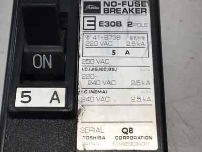 USED TOSHIBA E30B-5A