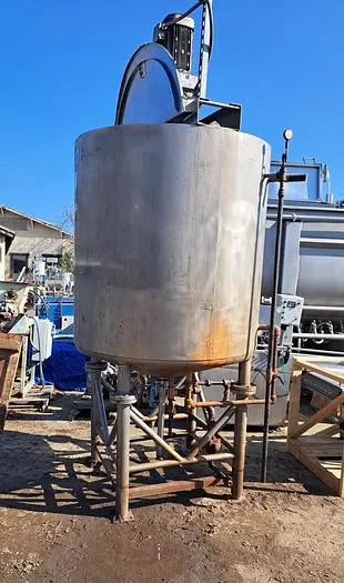 Used 1988 CUSTOM METALCRAFT INC _UNKNOWN_ Stainless Steel Tanks California US | Machinery & Equipment #139105