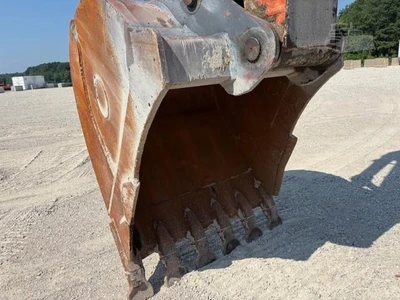 Used 2016 HITACHI ZX300 LC-6N Crawler Excavators North Carolina US | Southeastern Equipment Corp #1467753