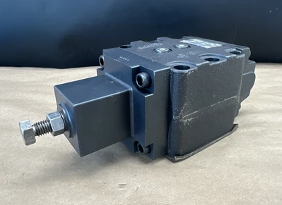 New | in-Stock Vickers RG-10-D4-30 Valves/Fittings Indiana US | J&J Industrial Supply #1324561