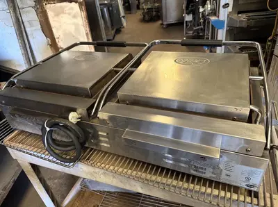 Used GLOBE KSGDUE14D Sandwich Machines Florida US | BAM Discount Restaurant Equipment #1230761