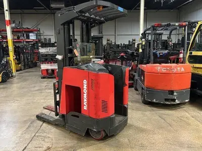 Used 2015 RAYMOND 750R45TT Stackers Illinois US | Somerset Equipment Sales #1542907